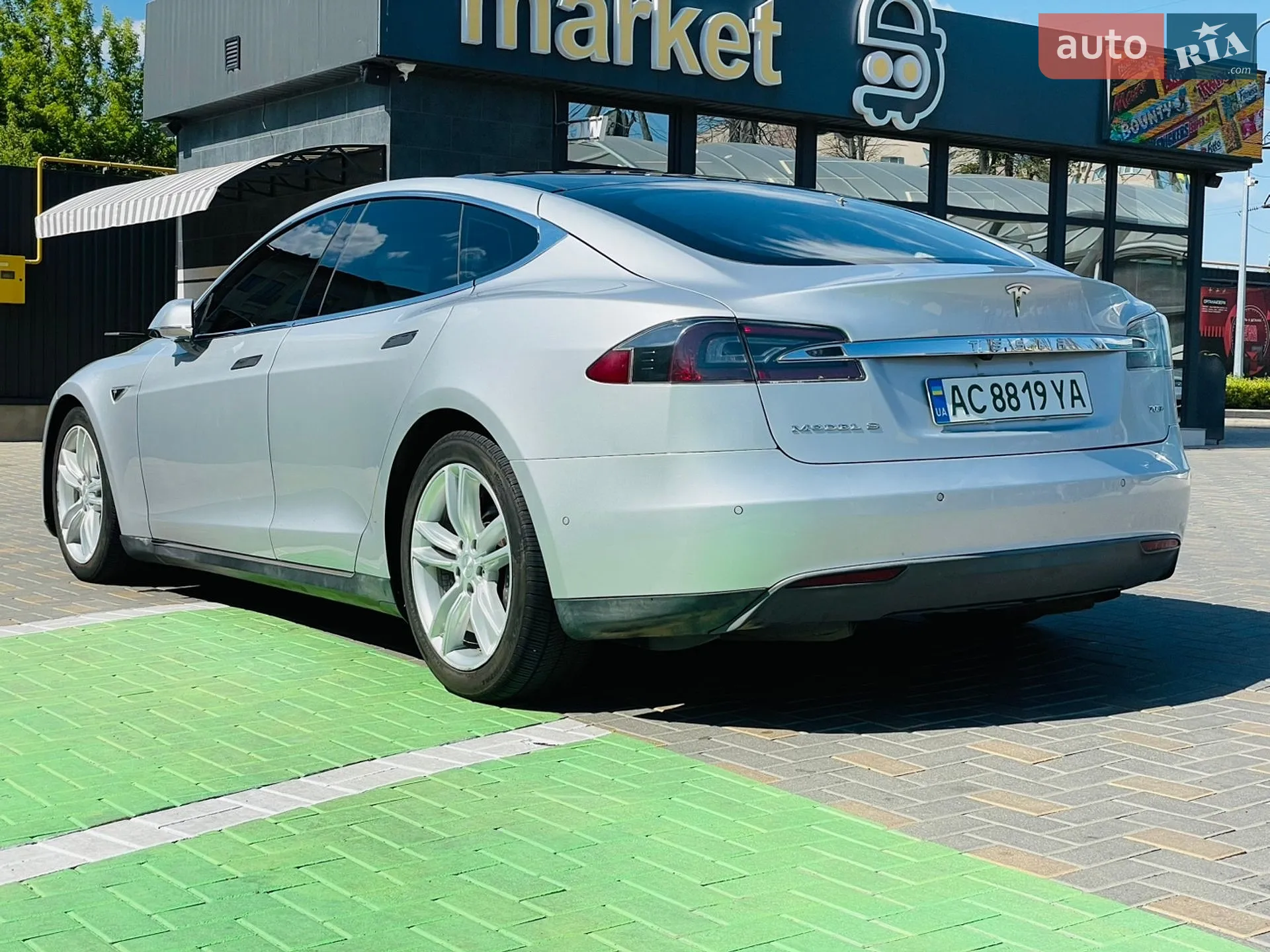 2016 Tesla Model S - мініатюра 37