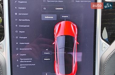 Ліфтбек Tesla Model S 2017 в Києві