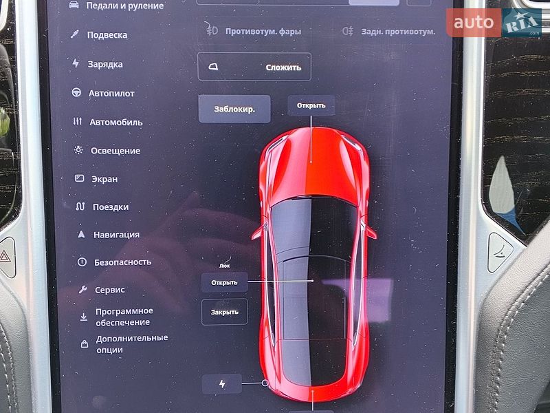 Ліфтбек Tesla Model S 2017 в Києві