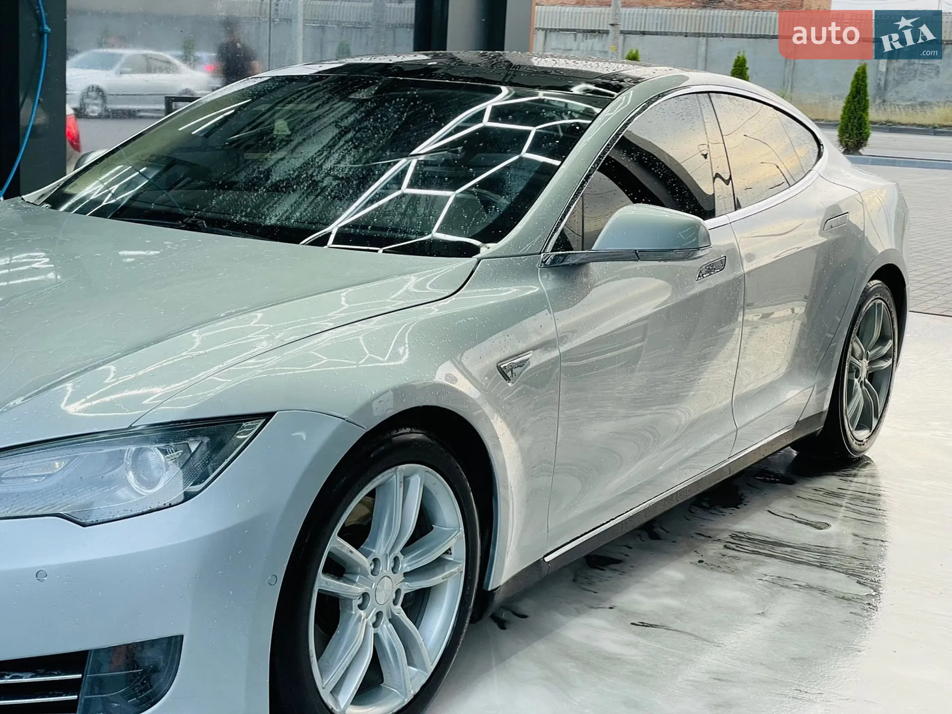 2016 Tesla Model S - мініатюра 13