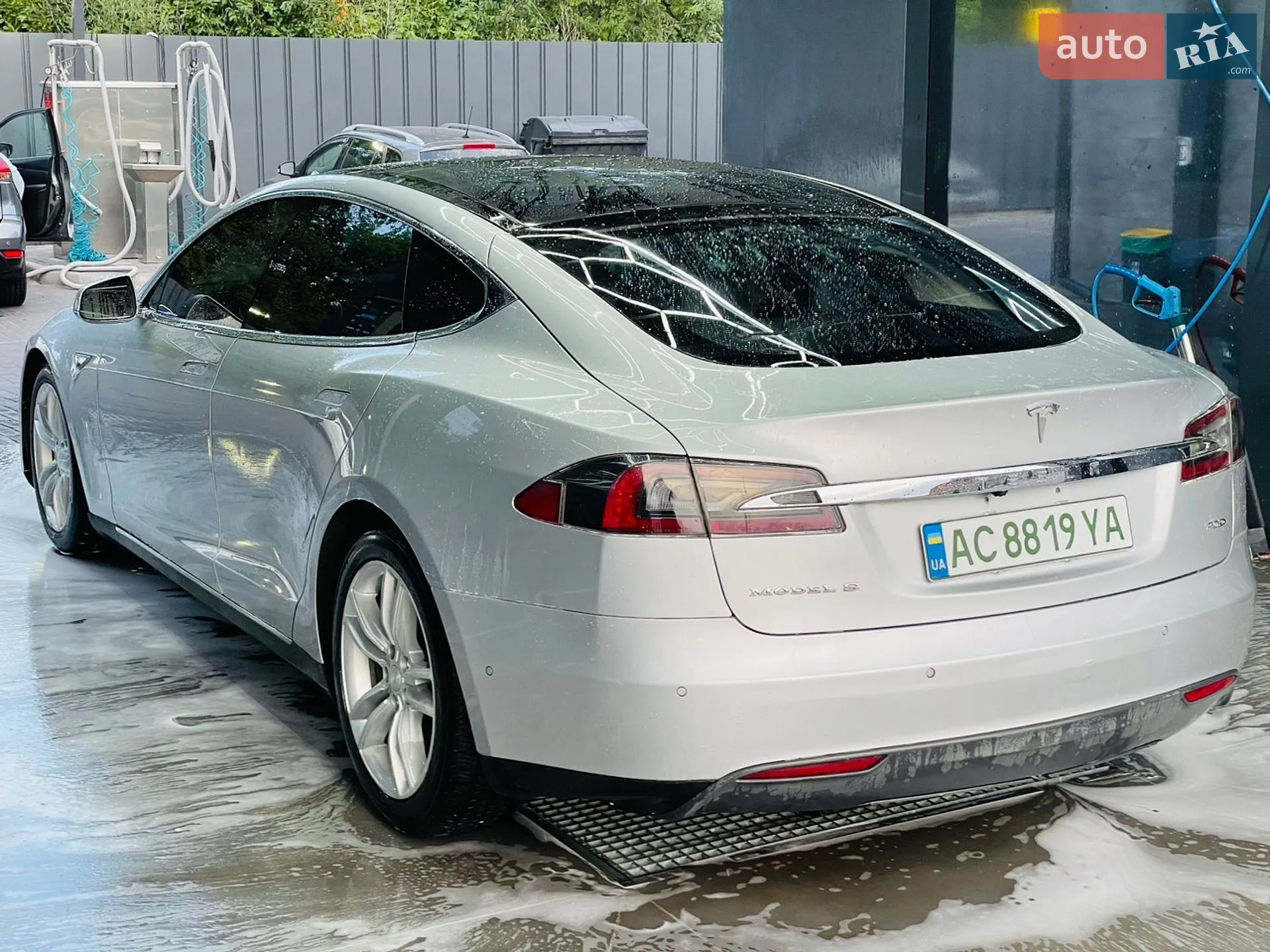 2016 Tesla Model S - мініатюра 15