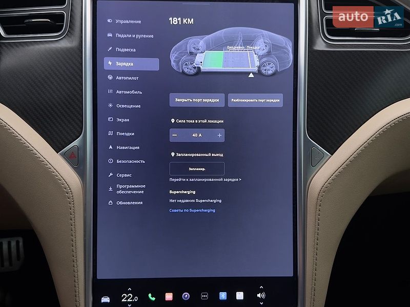 Лифтбек Tesla Model S 2015 в Львове