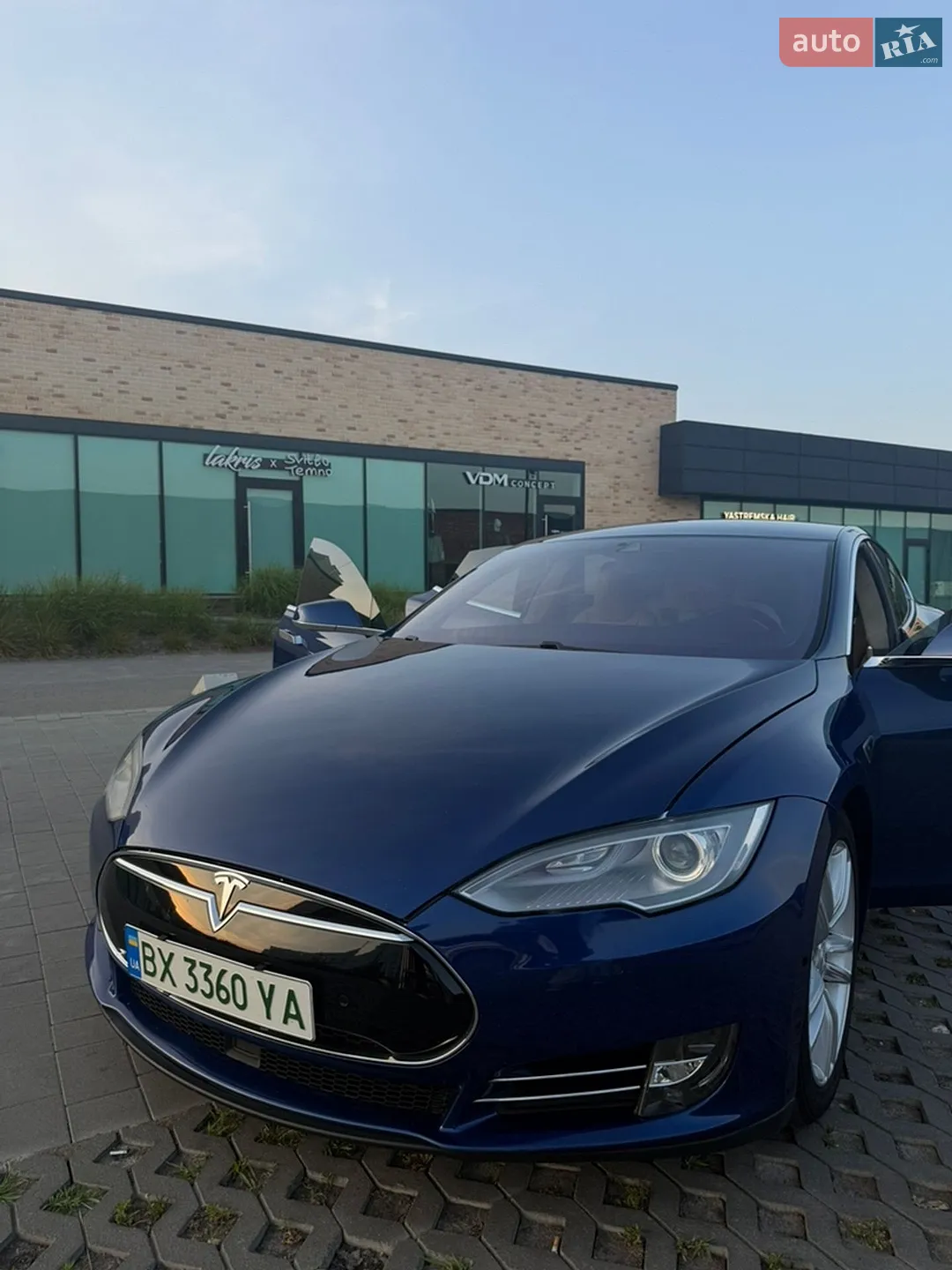 2015 Tesla Model S - мініатюра 22