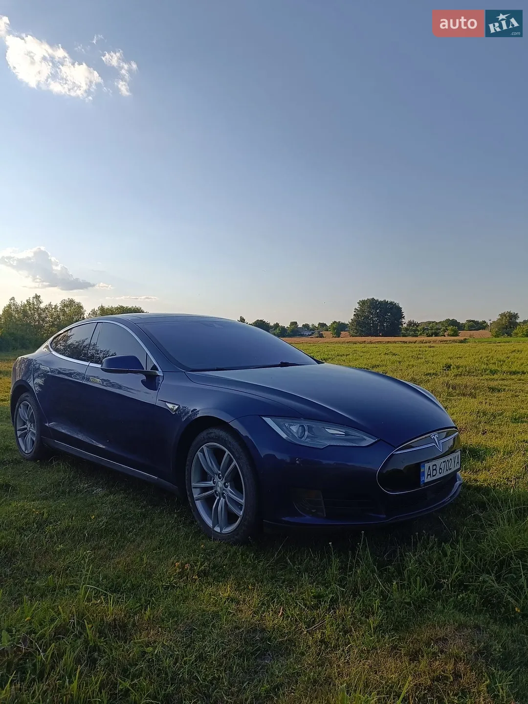 2015 Tesla Model S - мініатюра 14