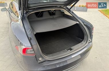 Лифтбек Tesla Model S 2015 в Тернополе фото 17 Лифтбек Tesla Model S 2015 в Тернополе