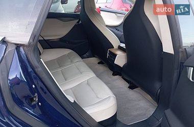 Ліфтбек Tesla Model S 2018 в Одесі