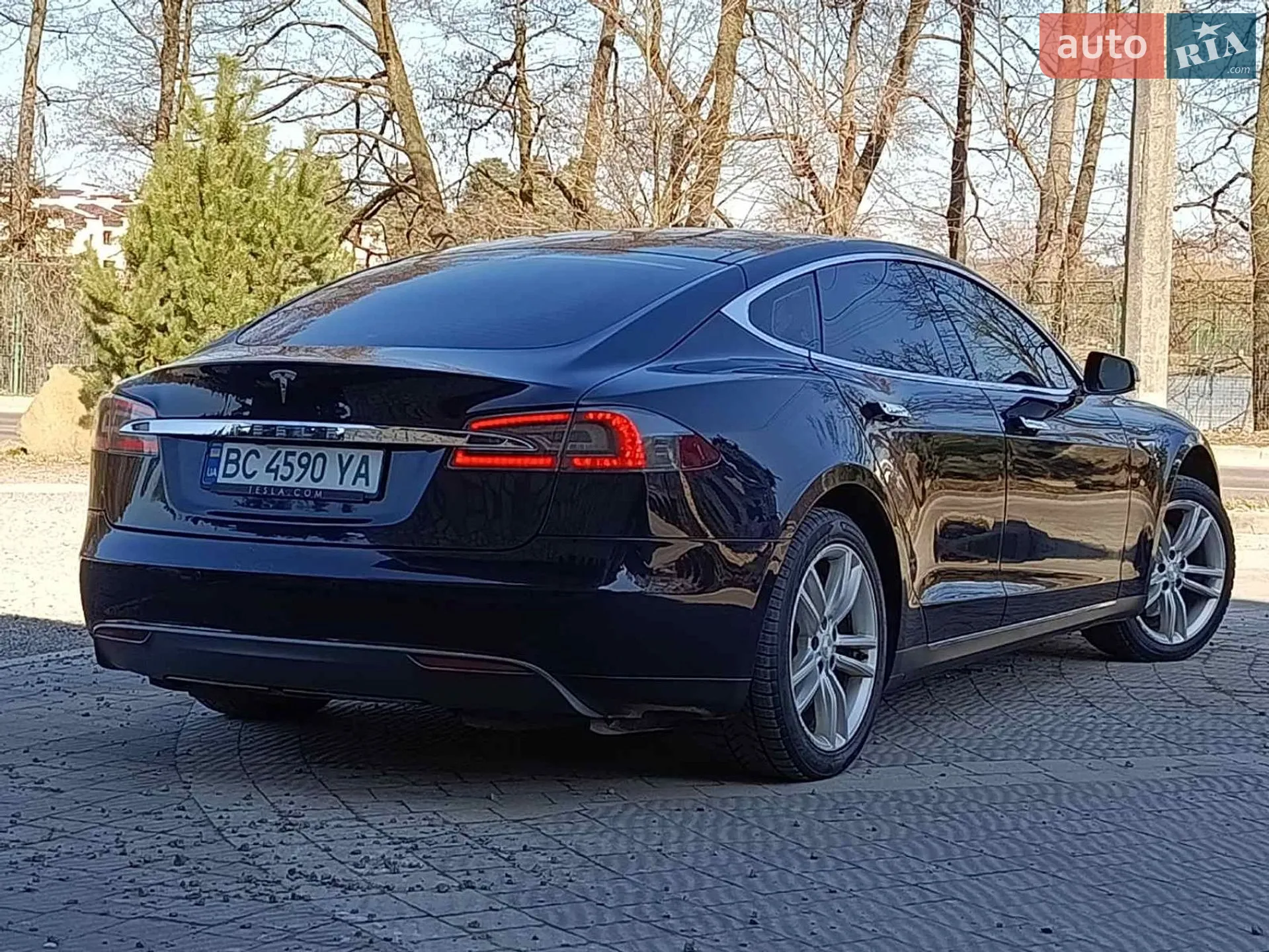 2014 Tesla Model S - мініатюра 4