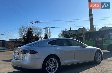 Лифтбек Tesla Model S 2014 в Черкассах