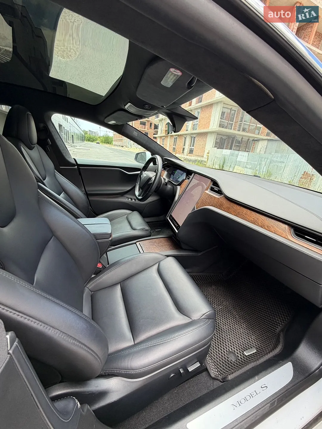 2020 Tesla Model S - мініатюра 8