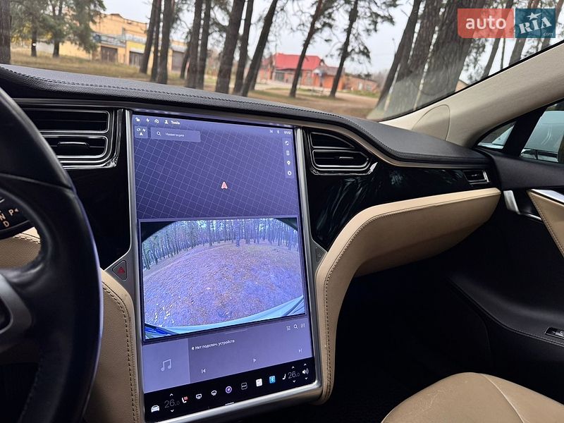 Ліфтбек Tesla Model S 2013 в Сумах