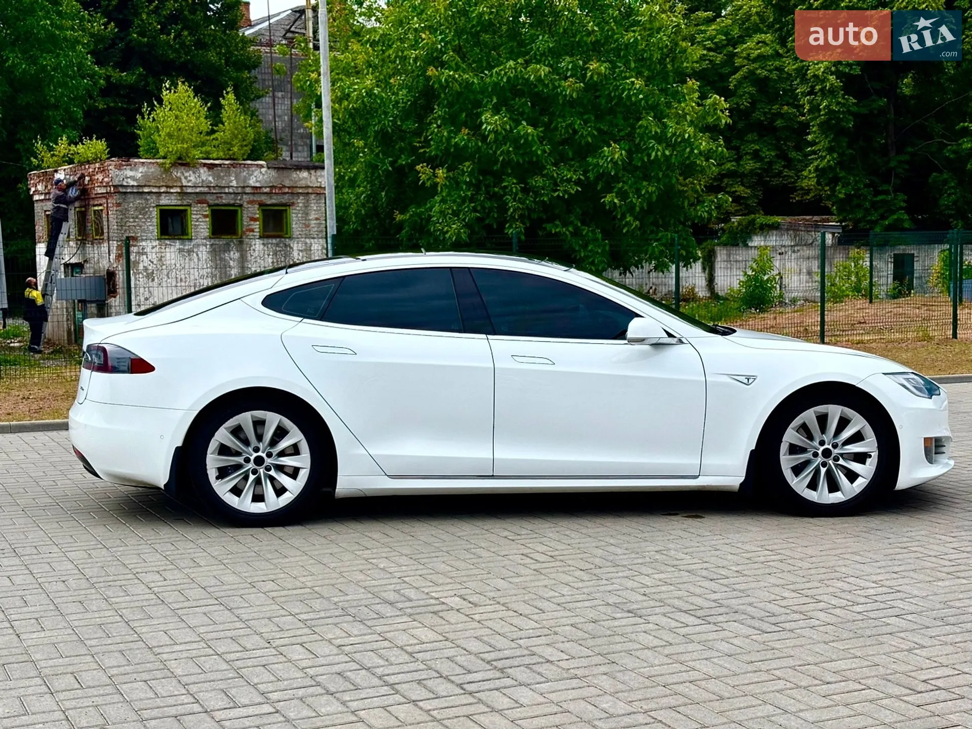 2016 Tesla Model S - мініатюра 5