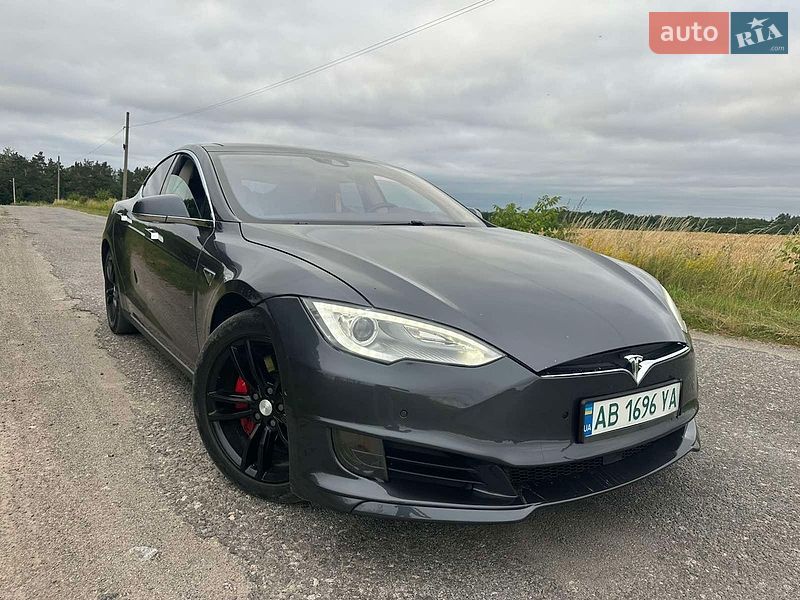 Tesla Model S 2015 Tesla Model S 2015