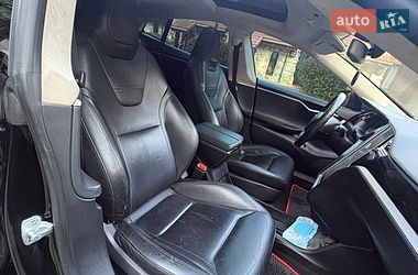 Ліфтбек Tesla Model S 2015 в Львові фото 23 Ліфтбек Tesla Model S 2015 в Львові