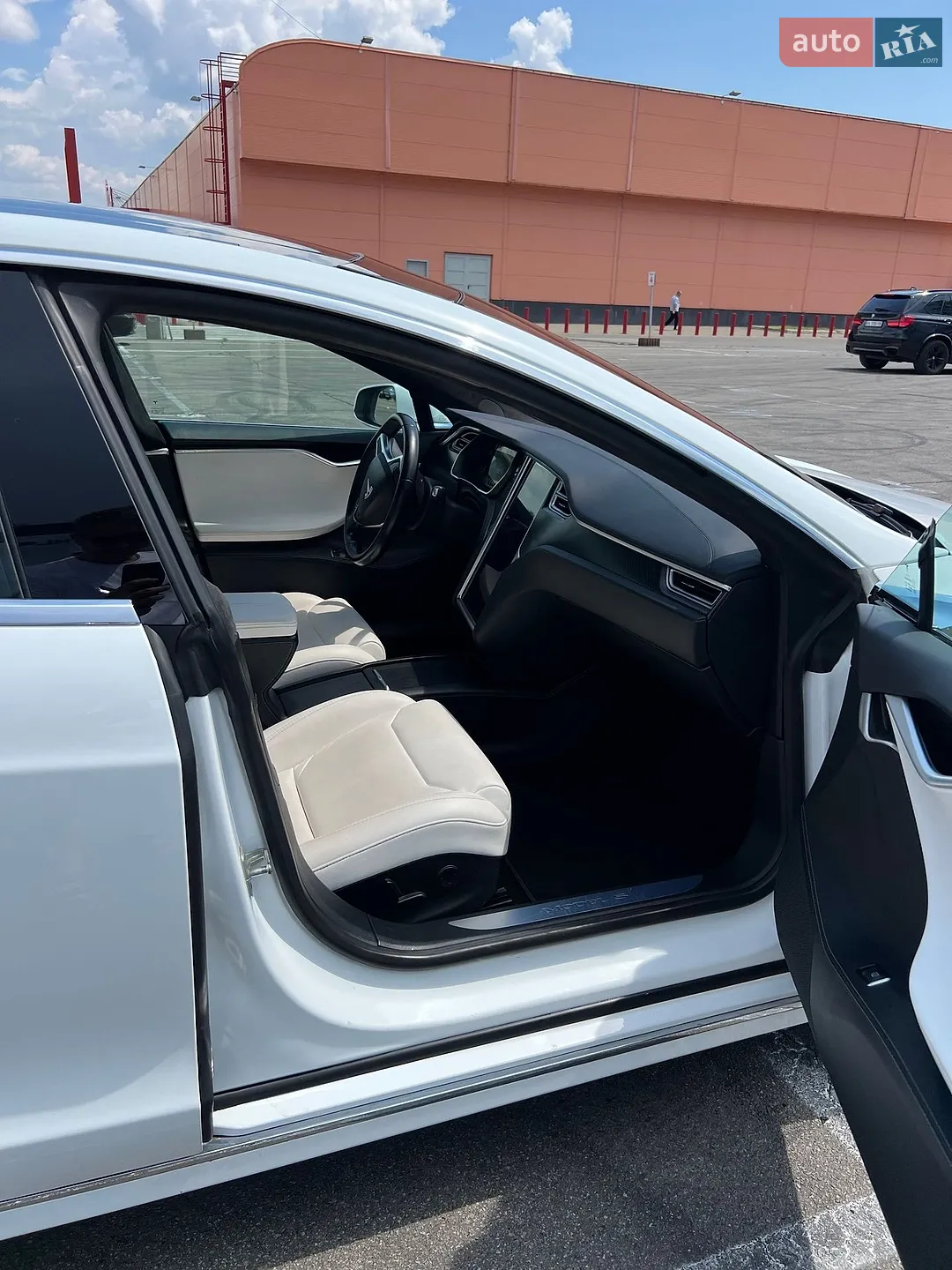2016 Tesla Model S - мініатюра 6