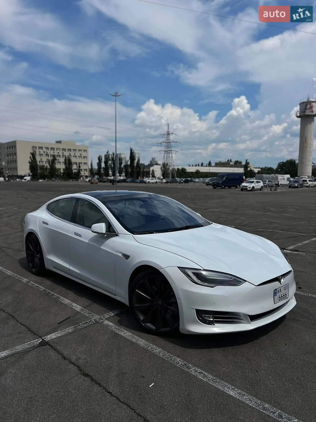 2016 Tesla Model S - мініатюра 12