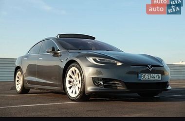 Лифтбек Tesla Model S 2017 в Львове фото 2 Лифтбек Tesla Model S 2017 в Львове