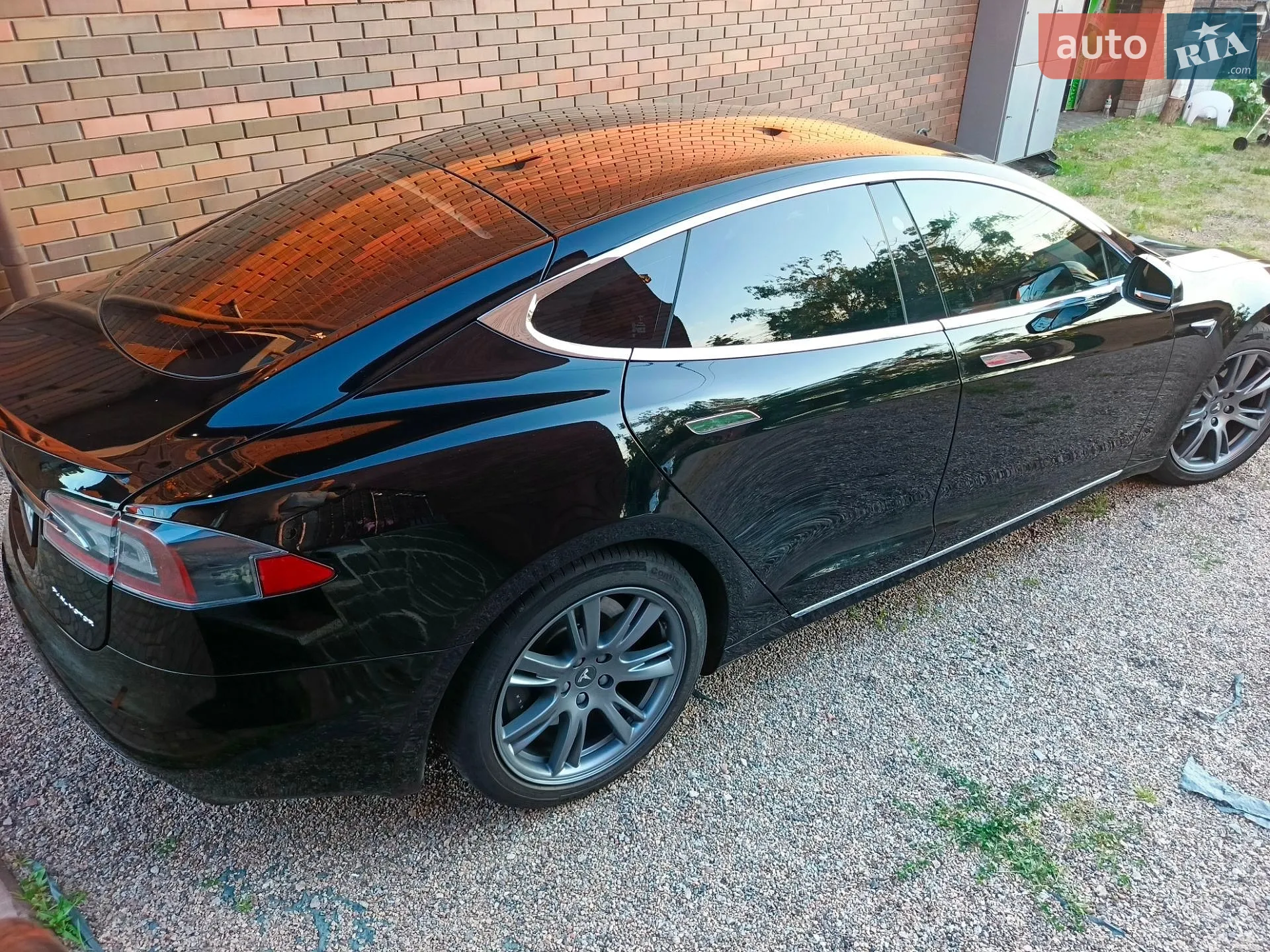 2021 Tesla Model S - мініатюра 11