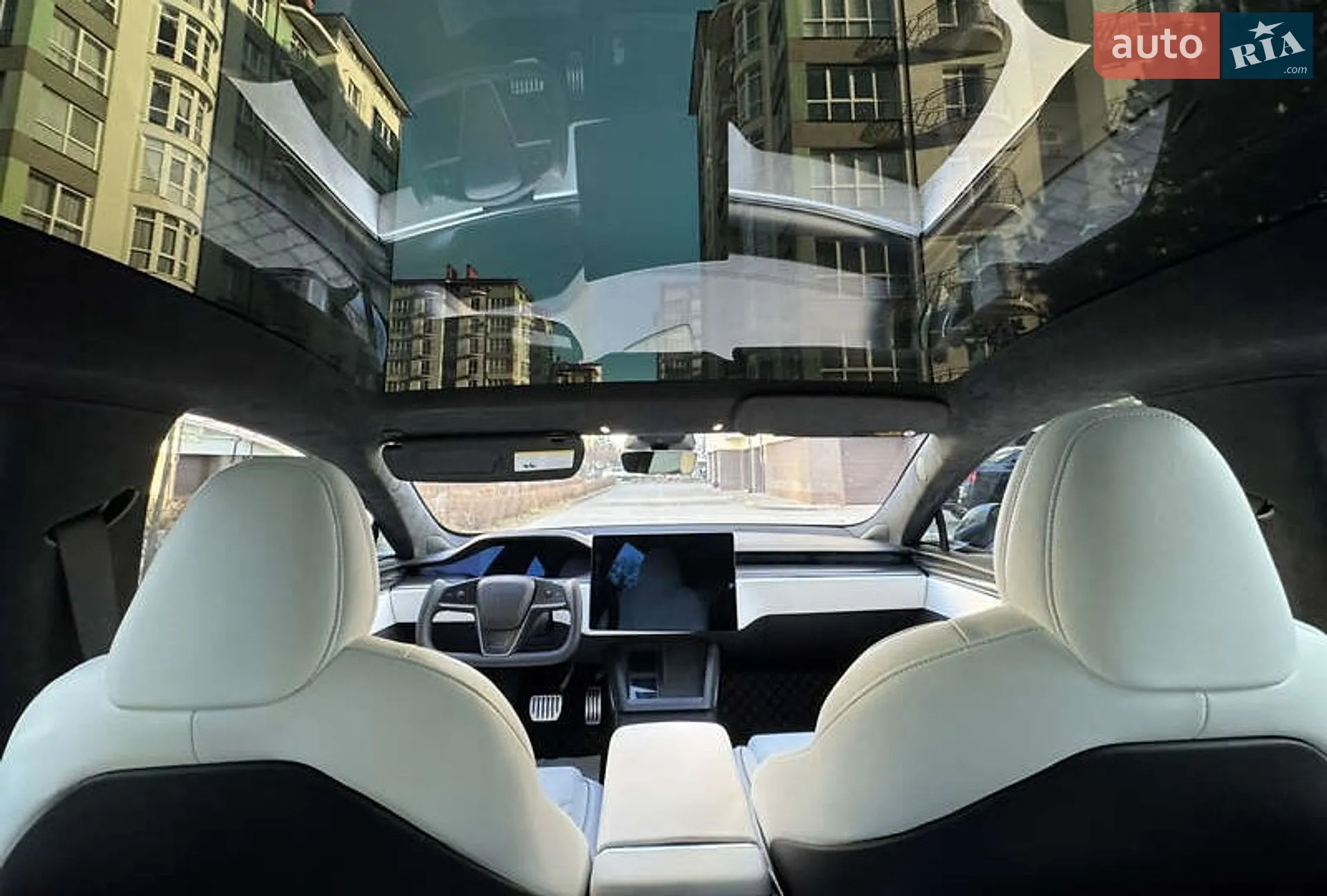2022 Tesla Model S - мініатюра 21