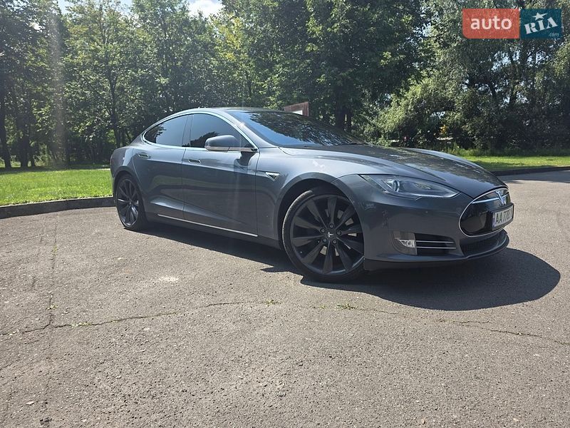 Tesla Model S 2014 Tesla Model S 2014