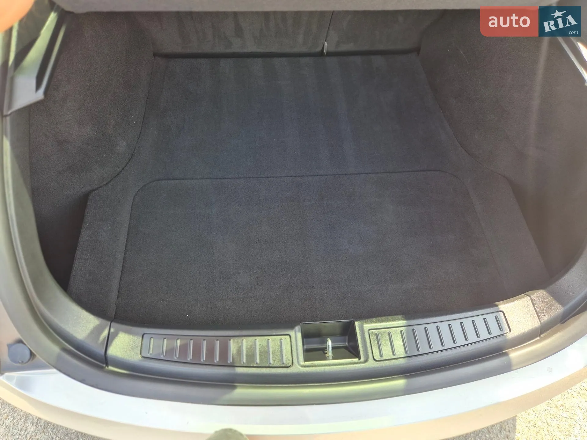 2016 Tesla Model S - мініатюра 26