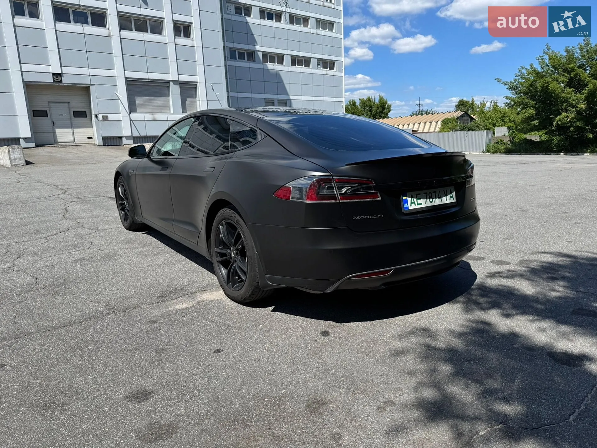 2015 Tesla Model S - мініатюра 9
