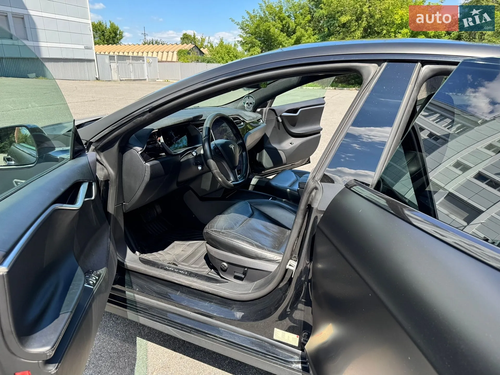 2015 Tesla Model S - мініатюра 18