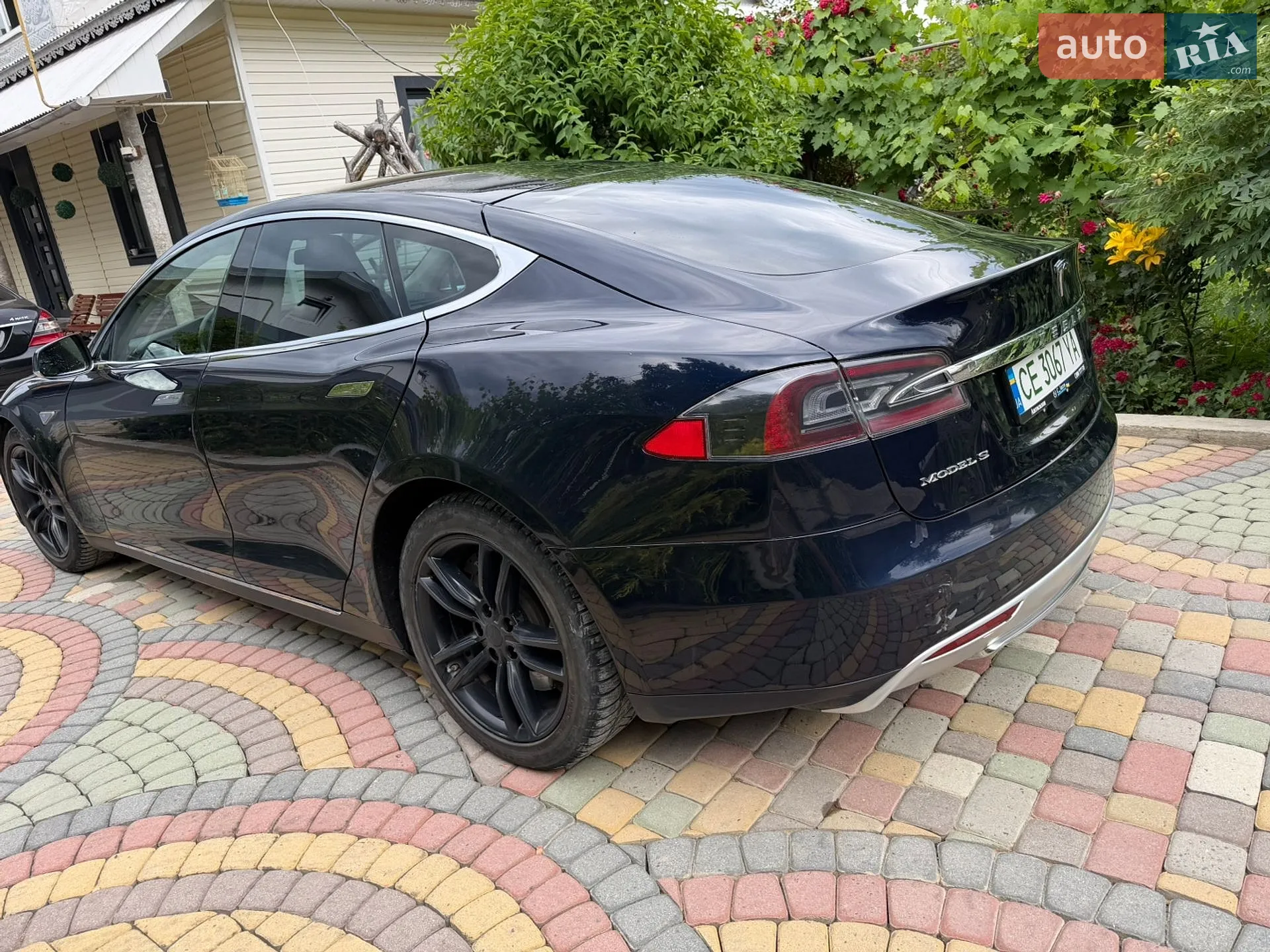 2014 Tesla Model S - мініатюра 3