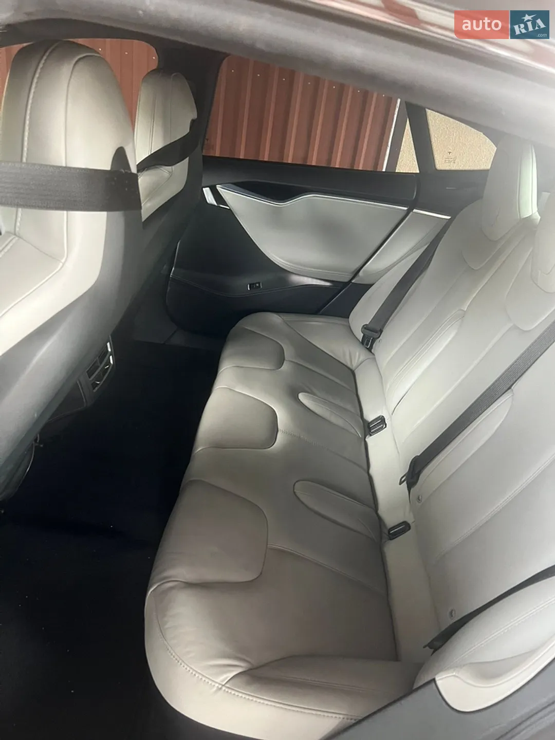 2016 Tesla Model S - мініатюра 4
