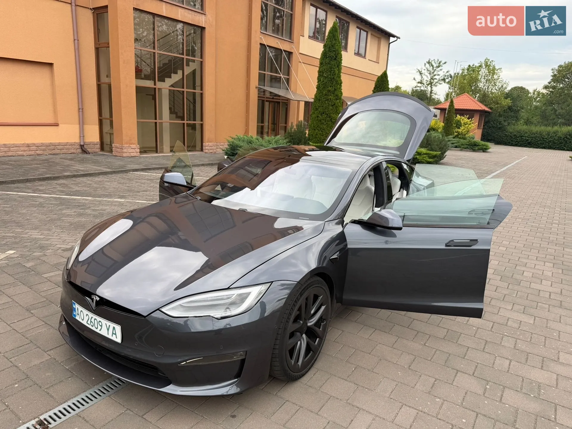 2021 Tesla Model S - мініатюра 15