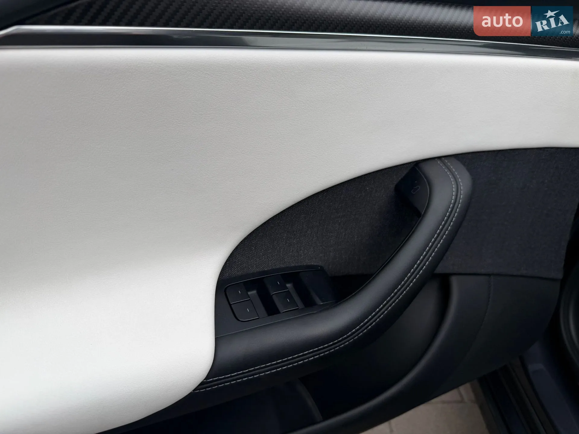 2021 Tesla Model S - мініатюра 29