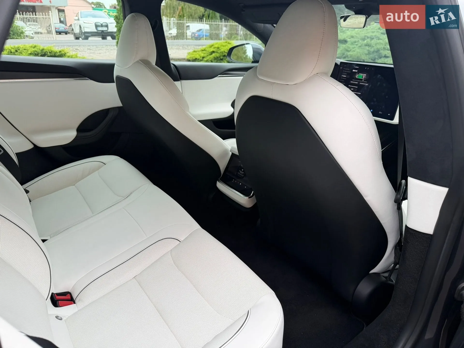 2021 Tesla Model S - мініатюра 37