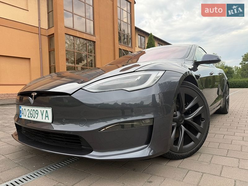 Ліфтбек Tesla Model S 2021 в Береговому фото 52 Ліфтбек Tesla Model S 2021 в Береговому