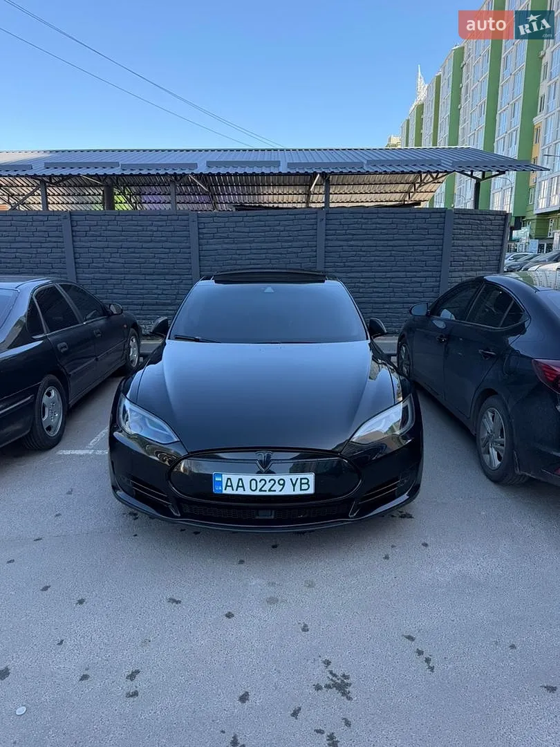 2015 Tesla Model S - мініатюра 11