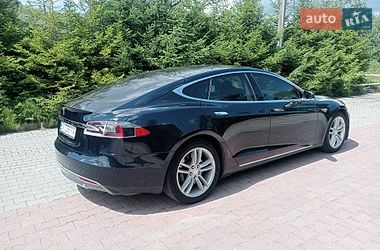 Ліфтбек Tesla Model S 2013 в Шепетівці