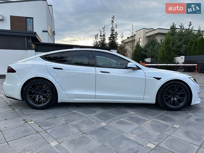 Ліфтбек Tesla Model S 2023 в Львові фото 10 Ліфтбек Tesla Model S 2023 в Львові
