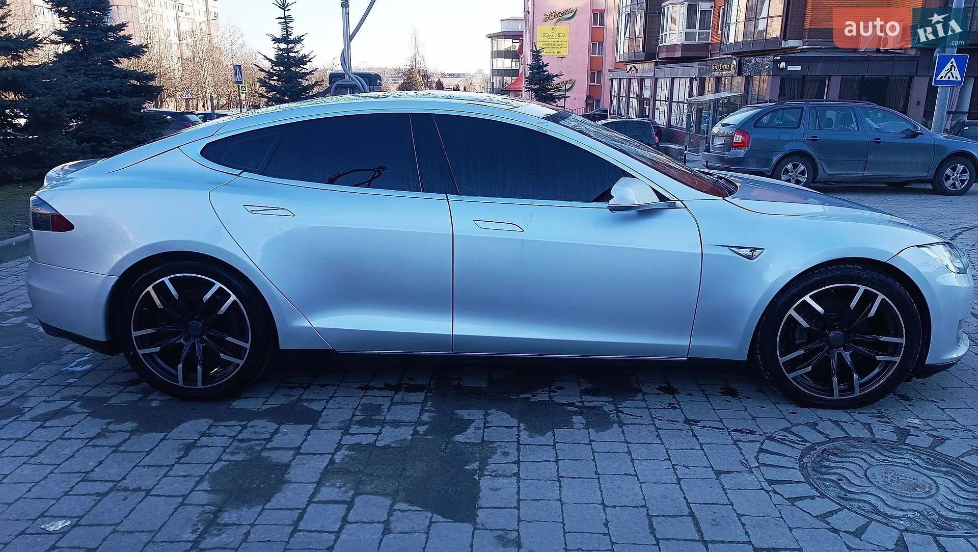 2013 Tesla Model S - мініатюра 6