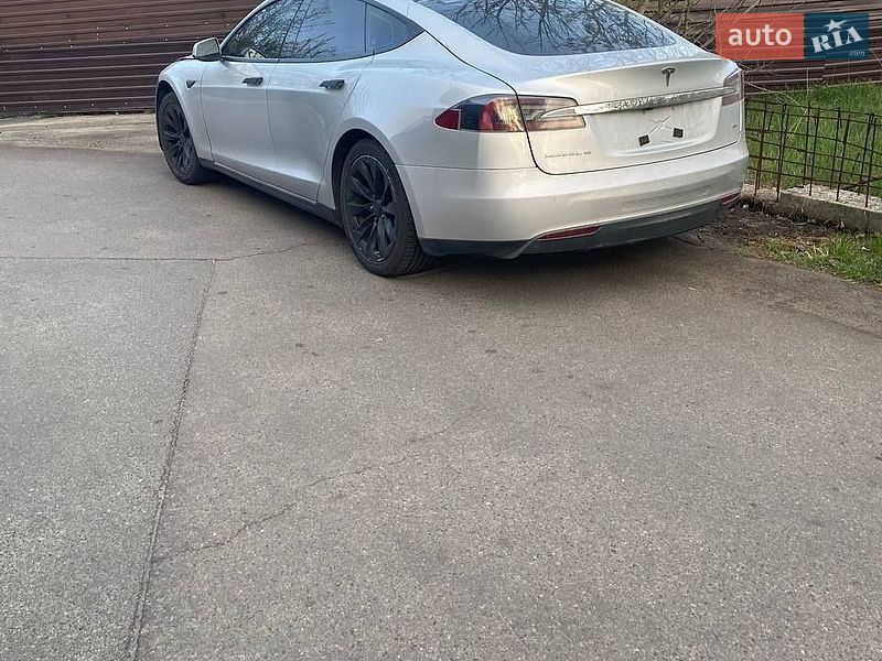 Ліфтбек Tesla Model S 2013 в Києві фото 2 Ліфтбек Tesla Model S 2013 в Києві
