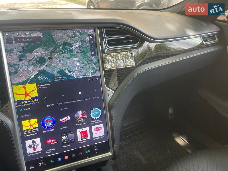 Ліфтбек Tesla Model S 2016 в Житомирі