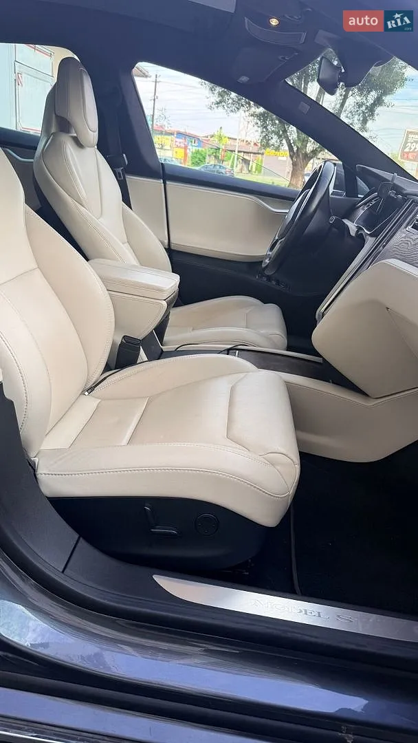 2017 Tesla Model S - мініатюра 24