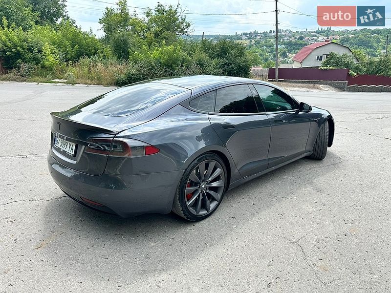 Ліфтбек Tesla Model S 2016 в Городку фото 4 Ліфтбек Tesla Model S 2016 в Городку