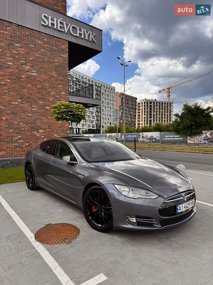 2013 Tesla Model S - мініатюра 15