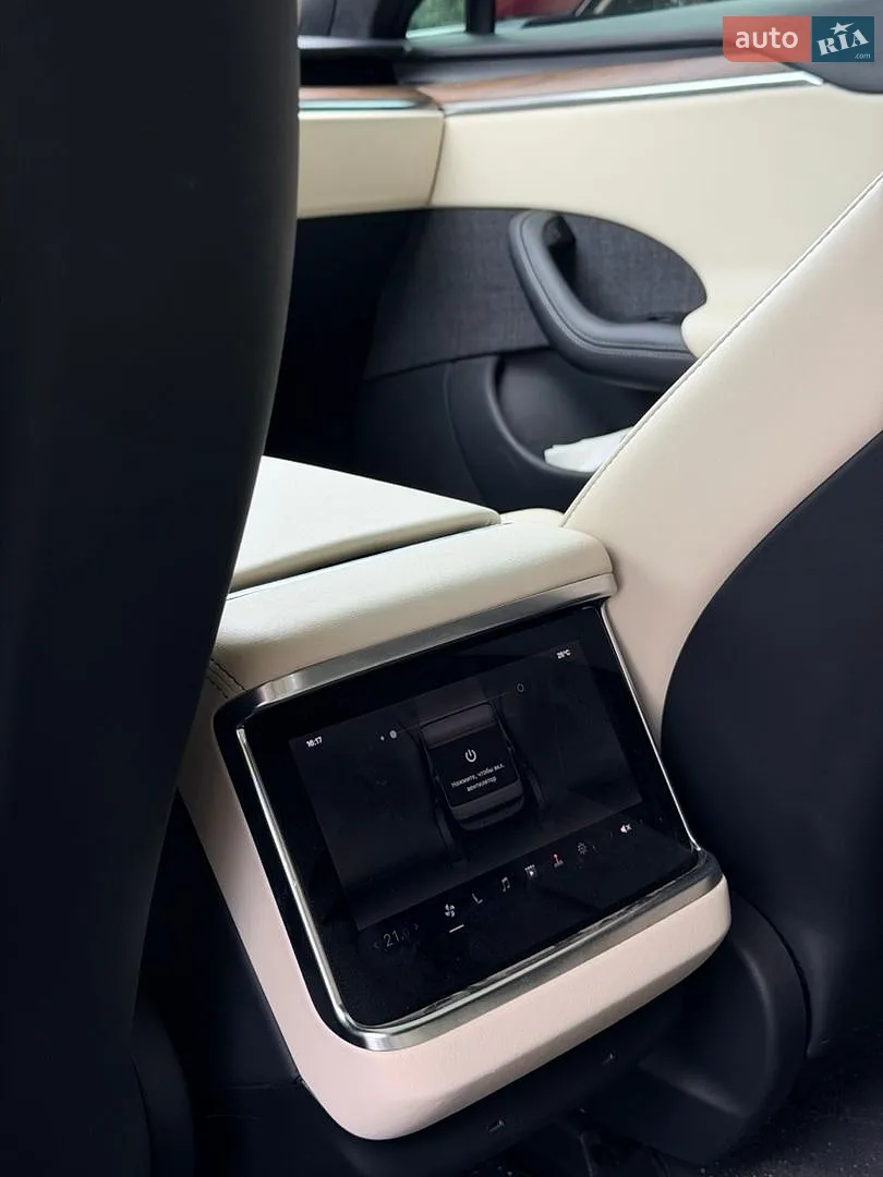 2021 Tesla Model S - мініатюра 26