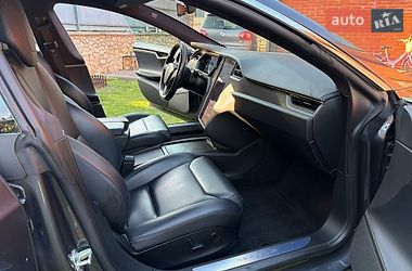 Лифтбек Tesla Model S 2018 в Тернополе
