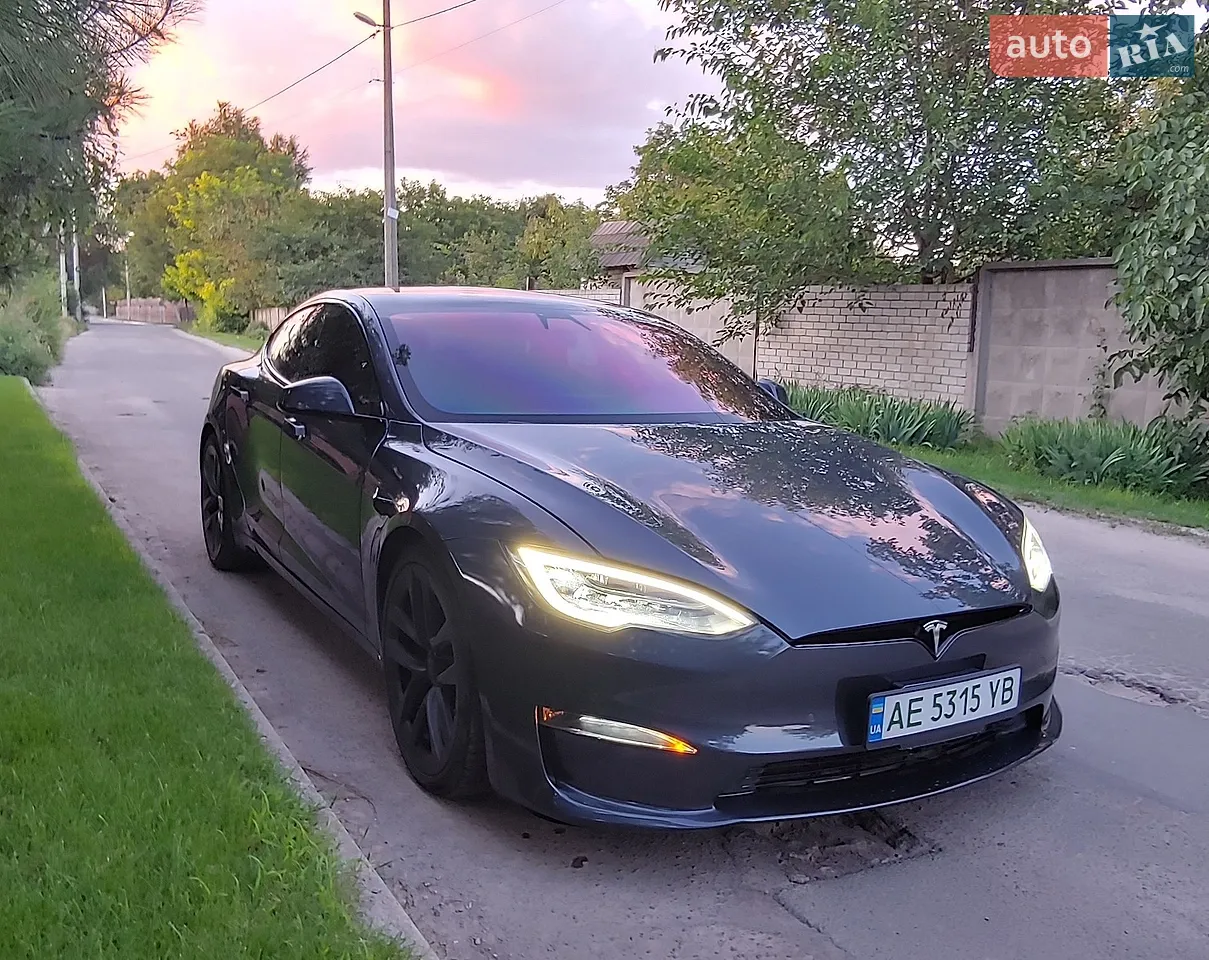 2022 Tesla Model S - мініатюра 12