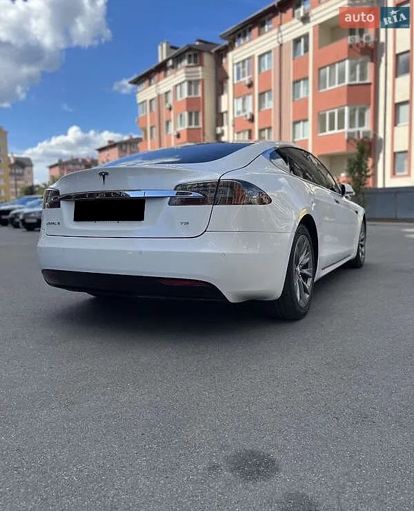 2017 Tesla Model S - мініатюра 4