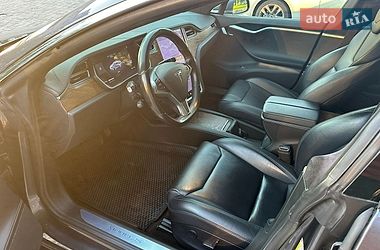 Лифтбек Tesla Model S 2018 в Харькове