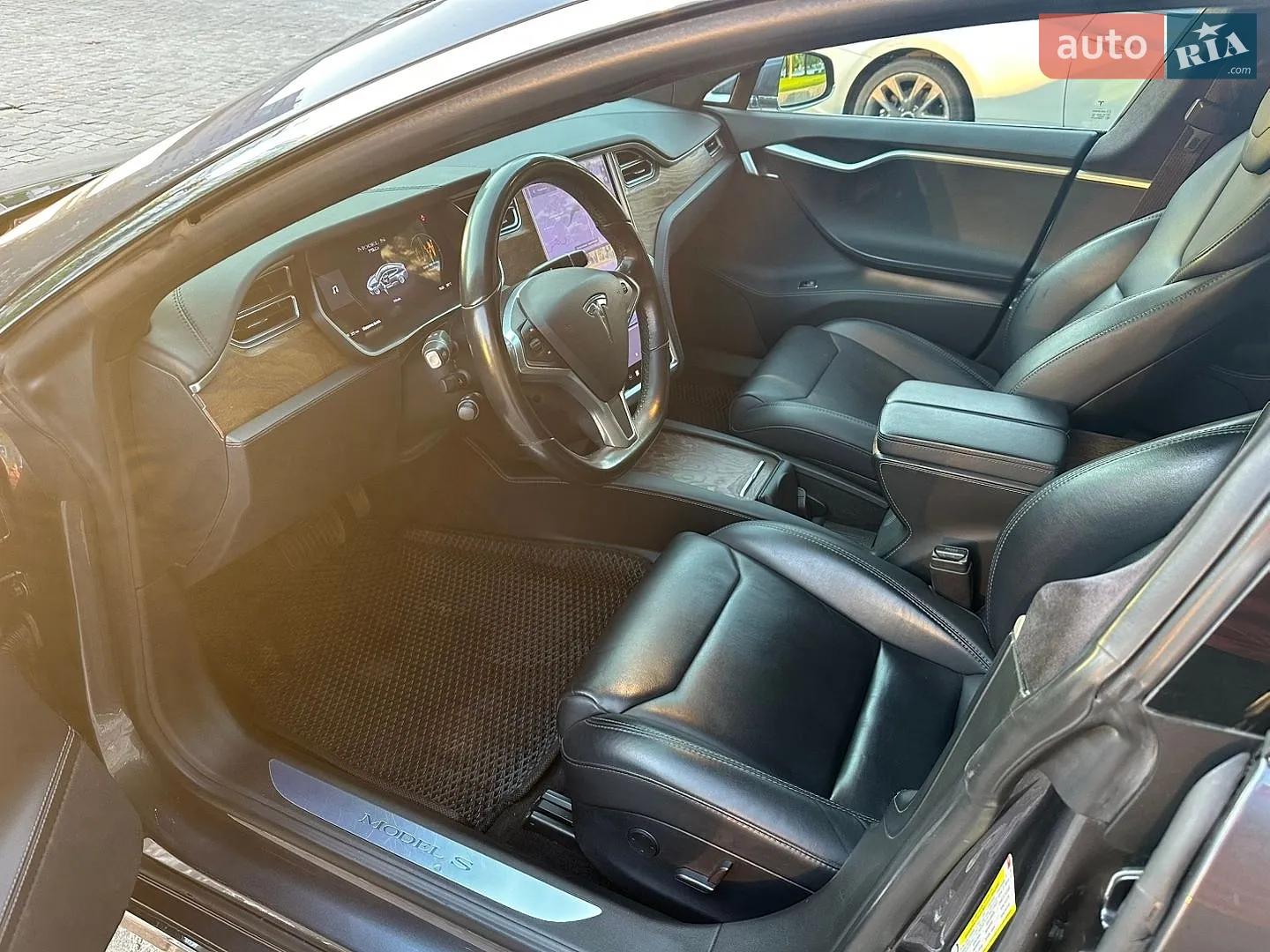 2018 Tesla Model S - мініатюра 9