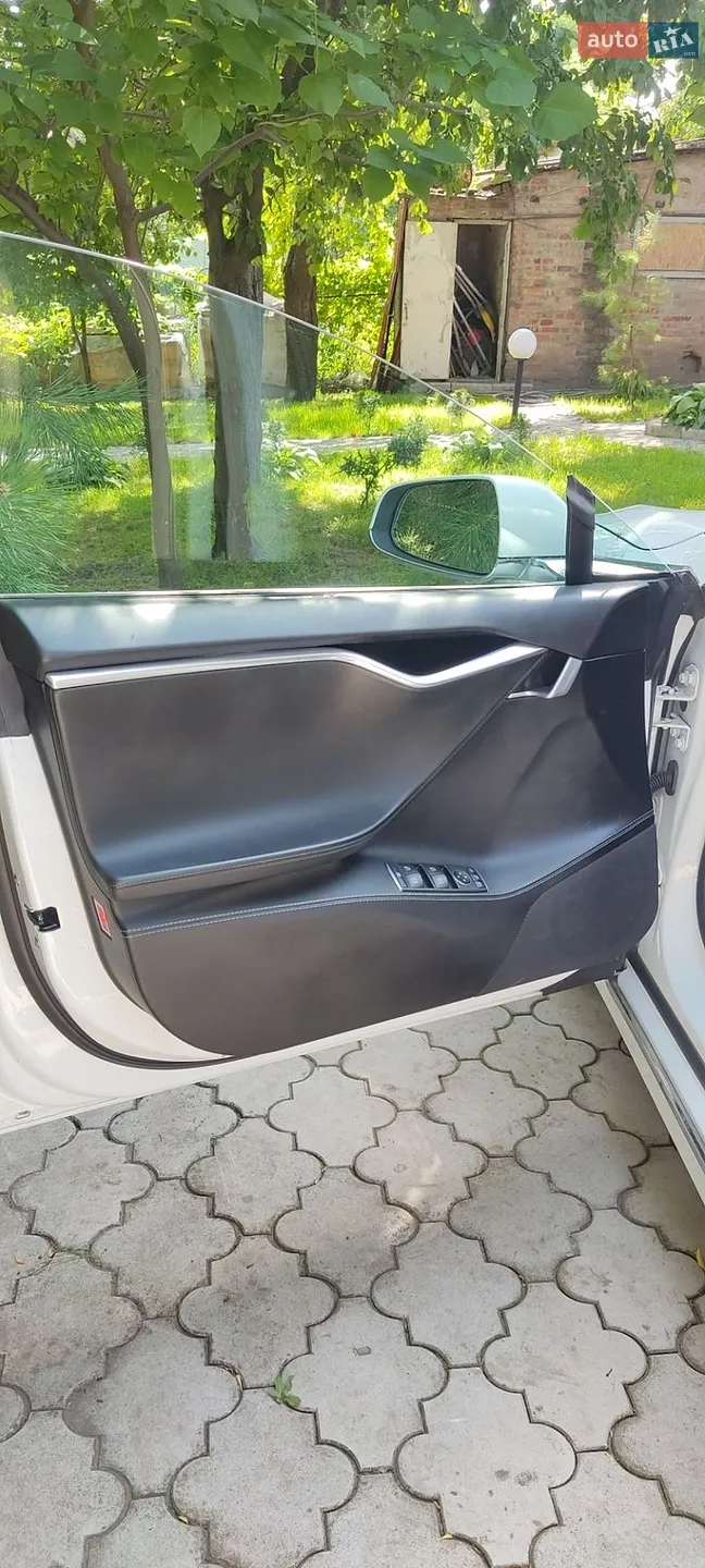 2018 Tesla Model S - мініатюра 9
