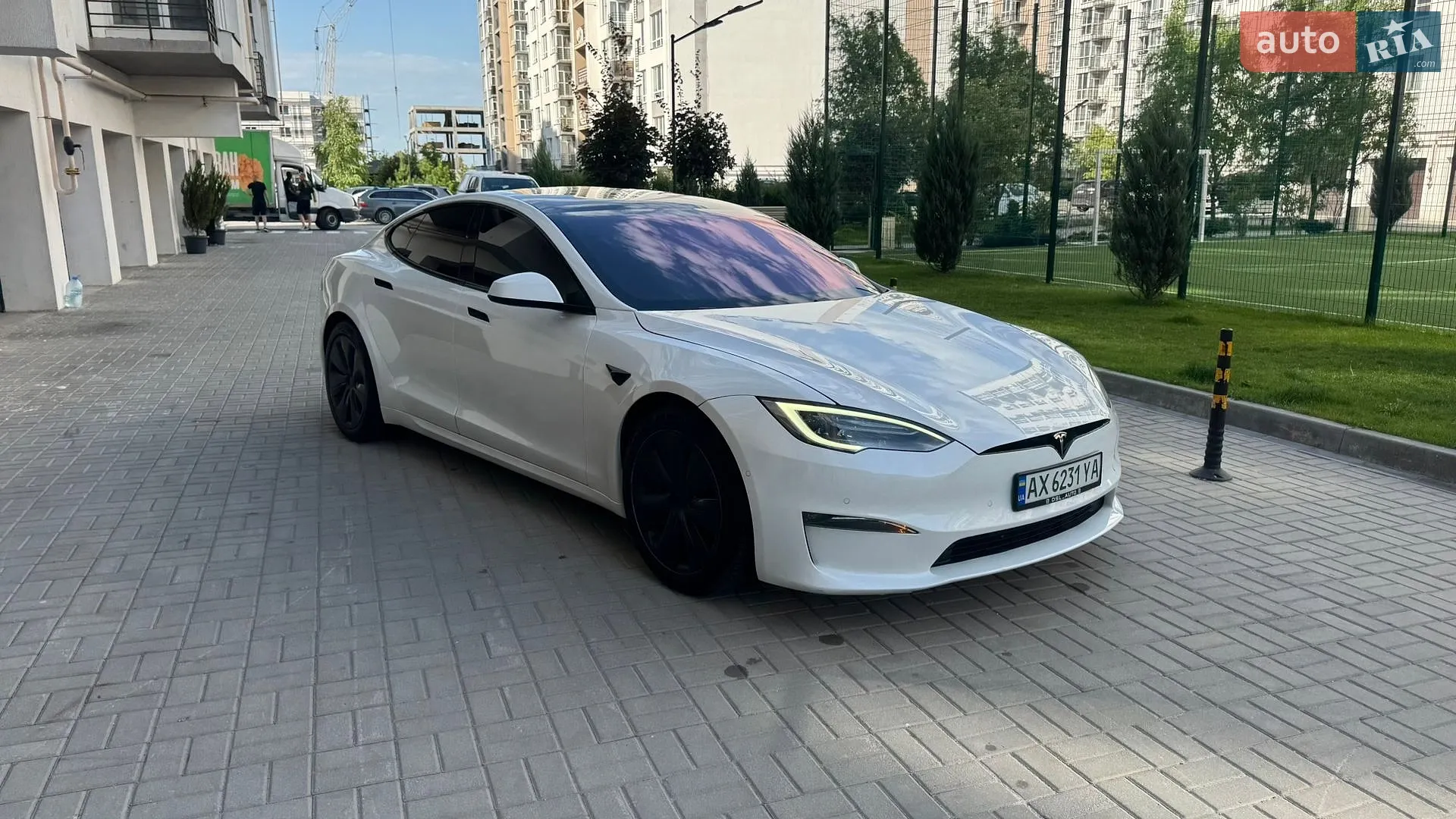 2021 Tesla Model S - мініатюра 10