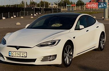 Лифтбек Tesla Model S 2020 в Львове